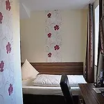 Erlen Hotel