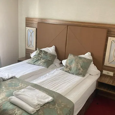 Erlen ホテル 3*
