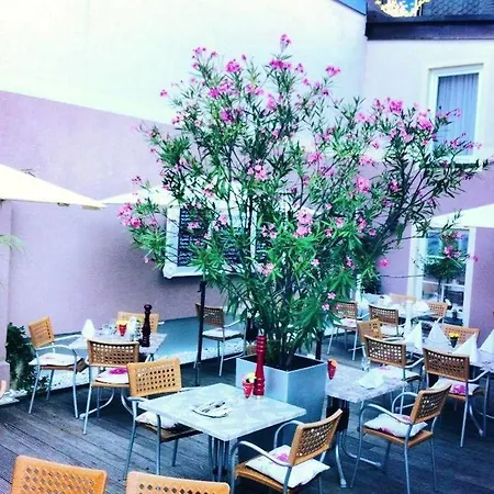 Otel Erlen