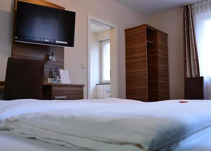 Erlen Отель Эрланген